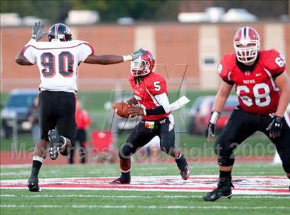 Thumbnail 2 in Glenville @ Wayne (Nike 5 Days 2 Friday) photogallery.
