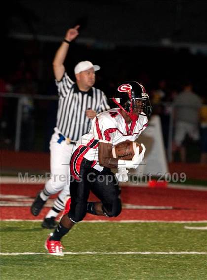 Thumbnail 2 in Glenville @ Wayne (Nike 5 Days 2 Friday) photogallery.