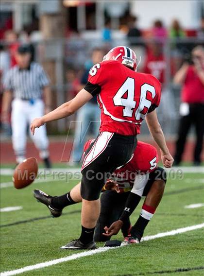 Thumbnail 3 in Glenville @ Wayne (Nike 5 Days 2 Friday) photogallery.