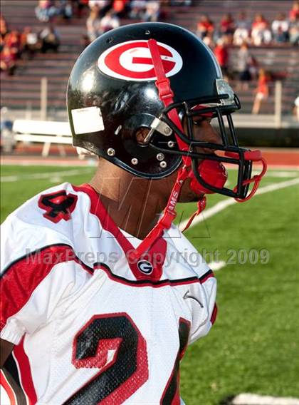 Thumbnail 2 in Glenville @ Wayne (Nike 5 Days 2 Friday) photogallery.