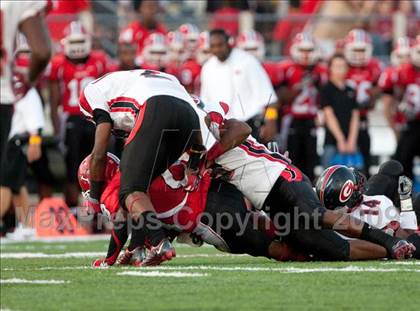 Thumbnail 2 in Glenville @ Wayne (Nike 5 Days 2 Friday) photogallery.