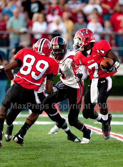 Thumbnail 1 in Glenville @ Wayne (Nike 5 Days 2 Friday) photogallery.