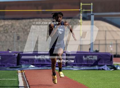 Thumbnail 1 in Skyhawk Invitational (Field) photogallery.