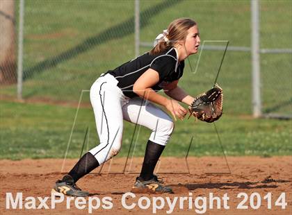 Thumbnail 2 in Powell @ Maryville (TSSAA Region 2-AAA Quarterfinal Playoff) photogallery.