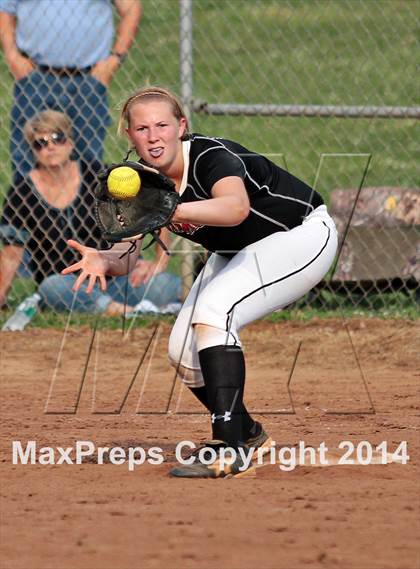 Thumbnail 1 in Powell @ Maryville (TSSAA Region 2-AAA Quarterfinal Playoff) photogallery.