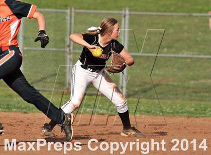 Thumbnail 3 in Powell @ Maryville (TSSAA Region 2-AAA Quarterfinal Playoff) photogallery.