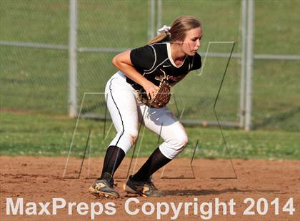 Thumbnail 2 in Powell @ Maryville (TSSAA Region 2-AAA Quarterfinal Playoff) photogallery.