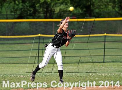 Thumbnail 2 in Powell @ Maryville (TSSAA Region 2-AAA Quarterfinal Playoff) photogallery.