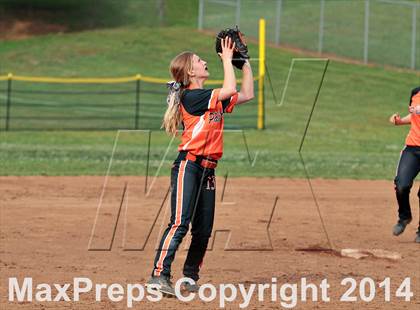Thumbnail 3 in Powell @ Maryville (TSSAA Region 2-AAA Quarterfinal Playoff) photogallery.