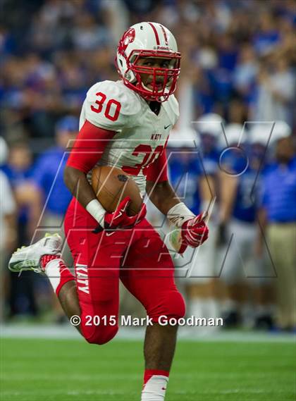 Thumbnail 3 in Katy vs Friendswood (UIL 6A D2 Regional Semifinal)  photogallery.