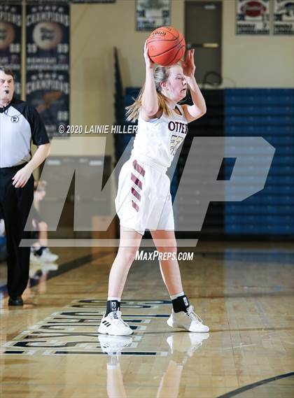 Thumbnail 1 in Bemidji vs Fergus Falls photogallery.