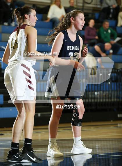 Thumbnail 2 in Bemidji vs Fergus Falls photogallery.