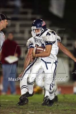 Thumbnail 3 in Newport @ Mira Costa photogallery.