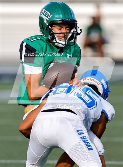 Thumbnail 1 in La Habra @ Upland photogallery.