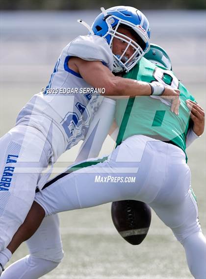 Thumbnail 1 in La Habra @ Upland photogallery.