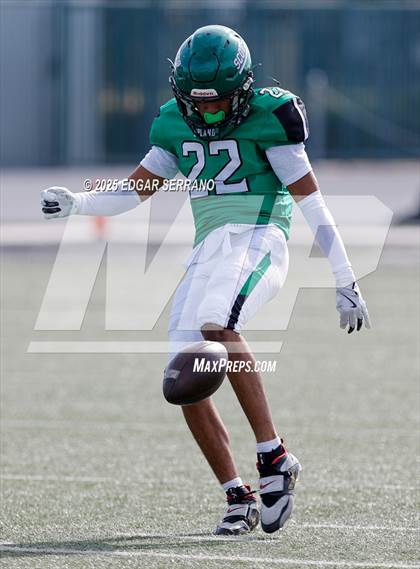 Thumbnail 2 in La Habra @ Upland photogallery.