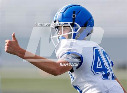 Thumbnail 3 in La Habra @ Upland photogallery.