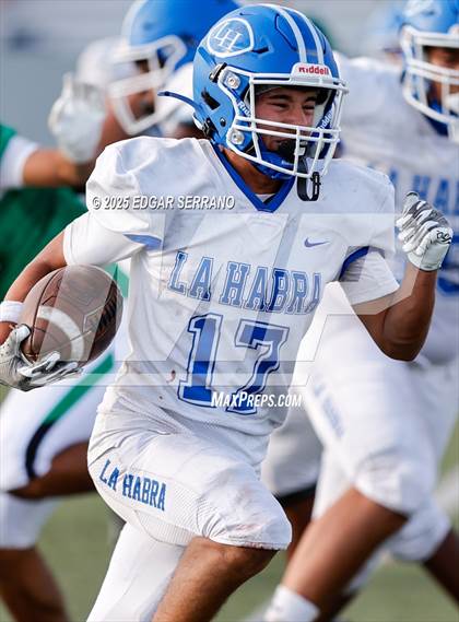 Thumbnail 2 in La Habra @ Upland photogallery.