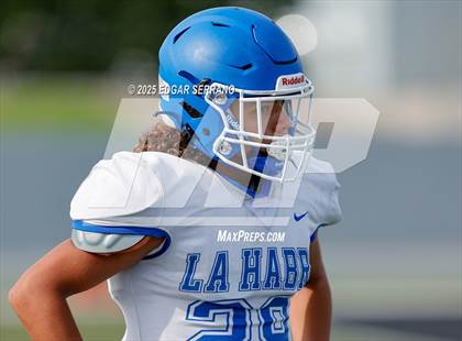 Thumbnail 2 in La Habra @ Upland photogallery.