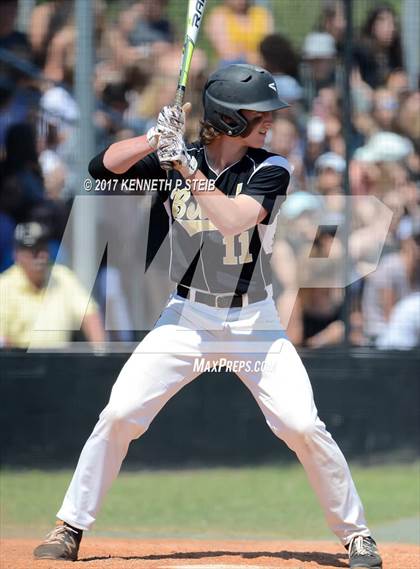 Thumbnail 3 in Berwick vs. Buckeye (LHSAA 3A Quarterfinal Playoff) photogallery.