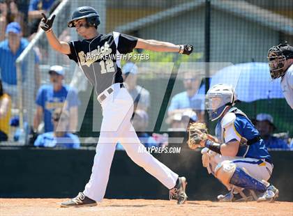 Thumbnail 1 in Berwick vs. Buckeye (LHSAA 3A Quarterfinal Playoff) photogallery.