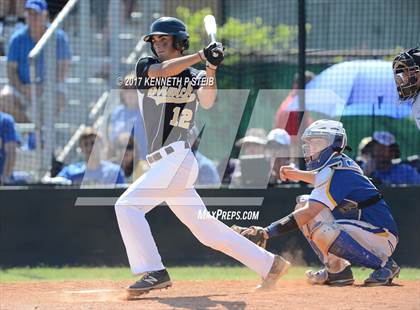 Thumbnail 3 in Berwick vs. Buckeye (LHSAA 3A Quarterfinal Playoff) photogallery.