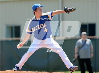 Thumbnail 2 in Berwick vs. Buckeye (LHSAA 3A Quarterfinal Playoff) photogallery.