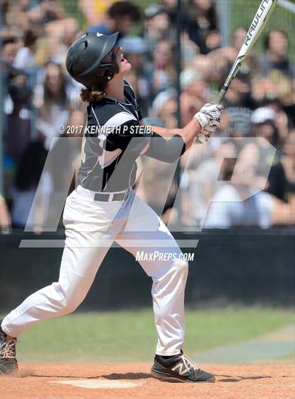 Thumbnail 1 in Berwick vs. Buckeye (LHSAA 3A Quarterfinal Playoff) photogallery.