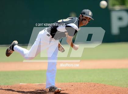Thumbnail 3 in Berwick vs. Buckeye (LHSAA 3A Quarterfinal Playoff) photogallery.