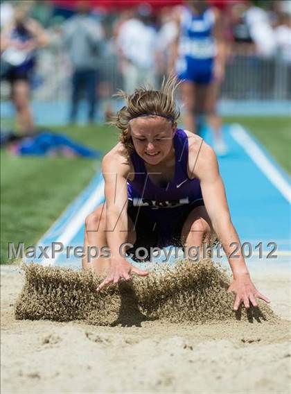 Thumbnail 1 in BYU Invitational photogallery.