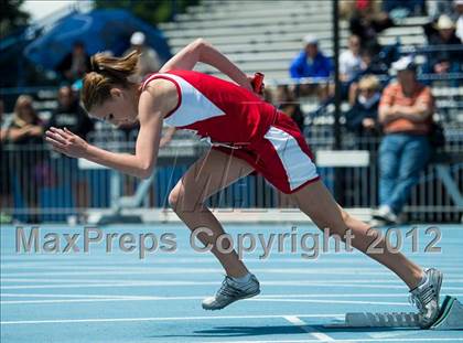 Thumbnail 3 in BYU Invitational photogallery.