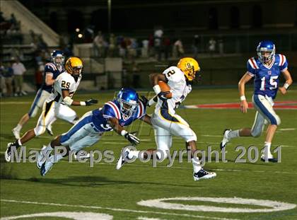 Thumbnail 3 in Olive Branch @ Memphis University photogallery.