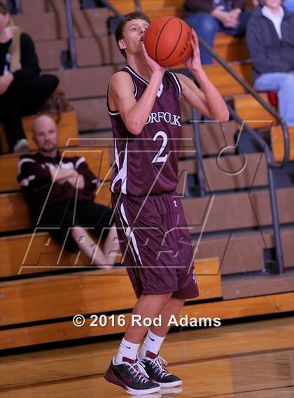 Thumbnail 3 in Norfolk @ Lincoln Northeast photogallery.
