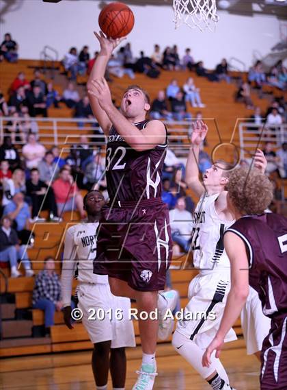 Thumbnail 3 in Norfolk @ Lincoln Northeast photogallery.