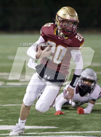 Thumbnail 3 in Bishop Stang vs Newburyport (MIAA Division 5 Round of 16) photogallery.