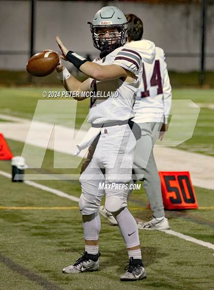 Thumbnail 2 in Bishop Stang vs Newburyport (MIAA Division 5 Round of 16) photogallery.