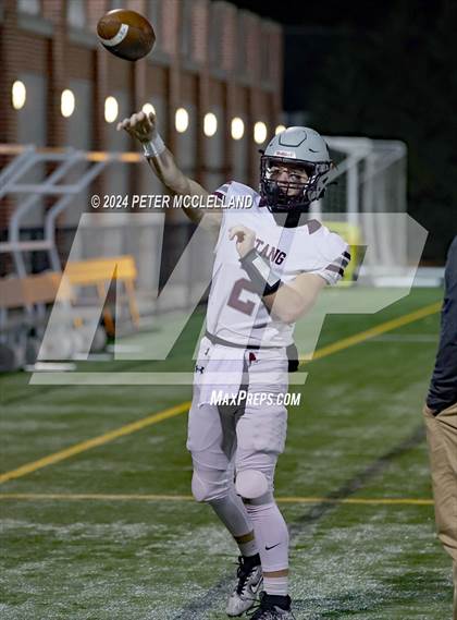 Thumbnail 1 in Bishop Stang vs Newburyport (MIAA Division 5 Round of 16) photogallery.