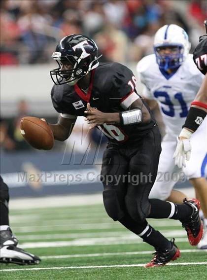 Thumbnail 3 in Bingham vs. Trinity (Kirk Herbstreit Varsity Football Series) photogallery.