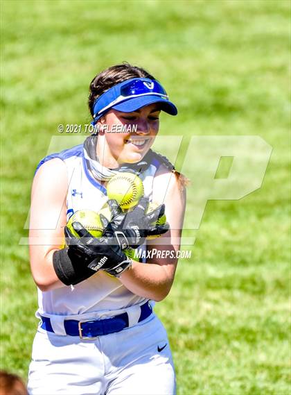 Thumbnail 1 in Shawnee Mission East @ Olathe Northwest photogallery.