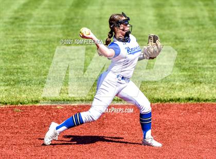 Thumbnail 3 in Shawnee Mission East @ Olathe Northwest photogallery.