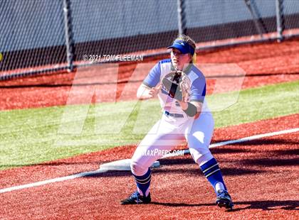 Thumbnail 3 in Shawnee Mission East @ Olathe Northwest photogallery.
