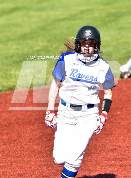 Thumbnail 3 in Shawnee Mission East @ Olathe Northwest photogallery.