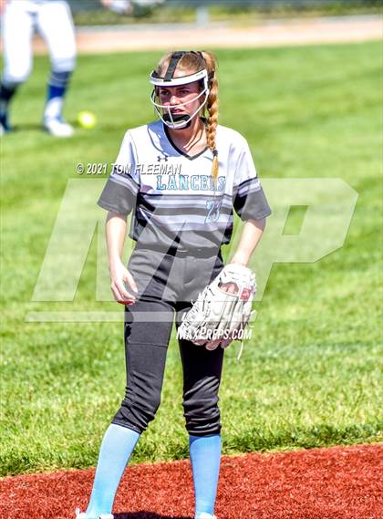 Thumbnail 2 in Shawnee Mission East @ Olathe Northwest photogallery.