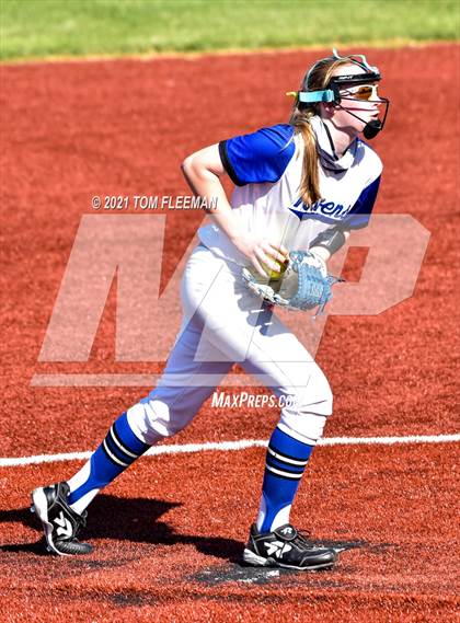 Thumbnail 1 in Shawnee Mission East @ Olathe Northwest photogallery.