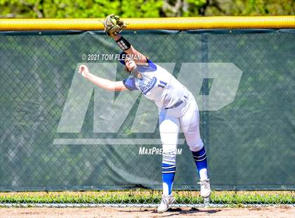Thumbnail 2 in Shawnee Mission East @ Olathe Northwest photogallery.