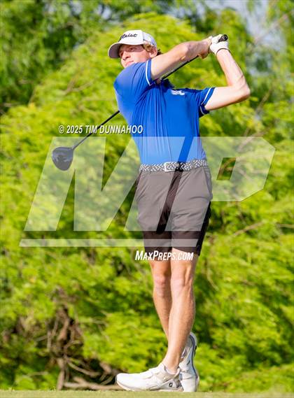 Thumbnail 2 in UIL Region IV 5A Boys Golf Final (Round 2) photogallery.