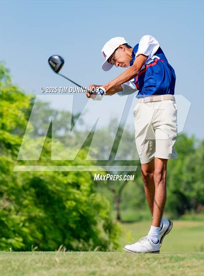 Thumbnail 1 in UIL Region IV 5A Boys Golf Final (Round 2) photogallery.