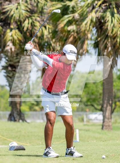 Thumbnail 1 in UIL Region IV 5A Boys Golf Final (Round 2) photogallery.