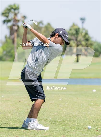 Thumbnail 1 in UIL Region IV 5A Boys Golf Final (Round 2) photogallery.