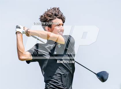 Thumbnail 3 in UIL Region IV 5A Boys Golf Final (Round 2) photogallery.